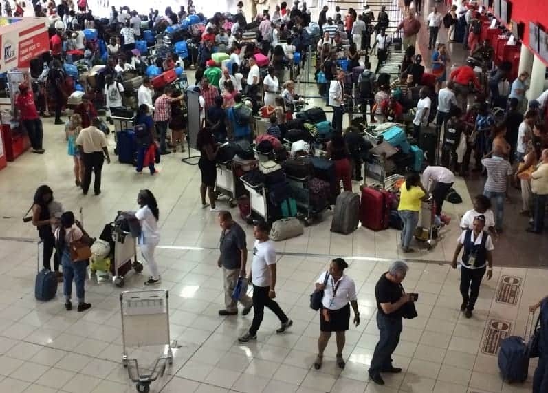 Havana Airport Long Lines