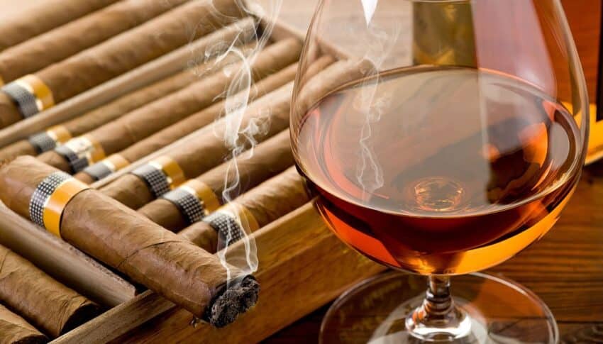 Interesting fact about Cuba - Cuban rum and cigars